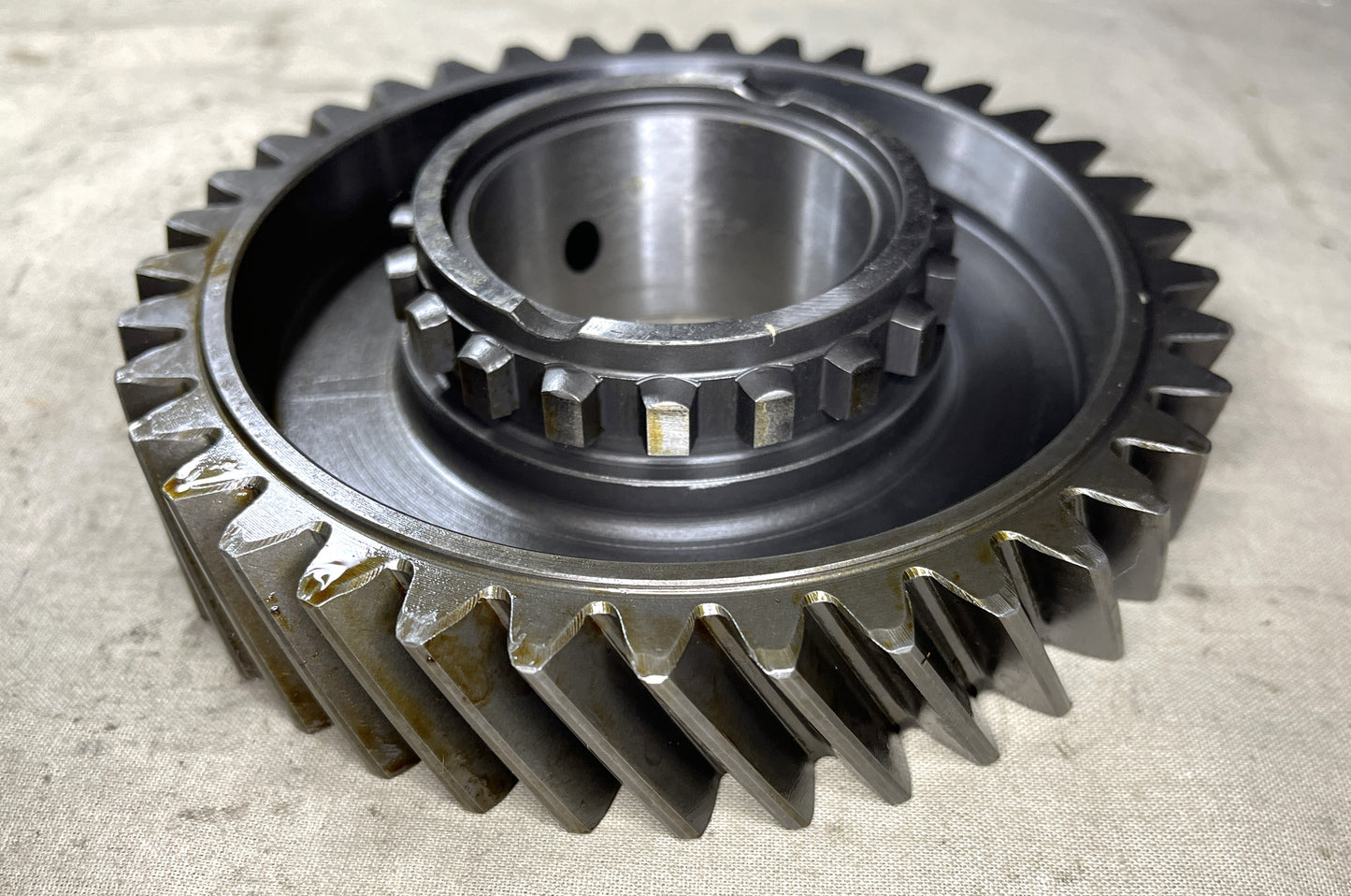 M35 TRANSMISSION 3RD GEAR 2.5 TON 7521016 / 3020-00-752-1016