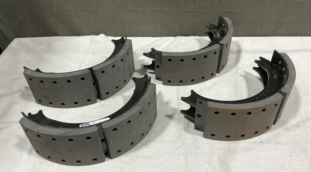 Oshkosh HEMTT Brake Shoe 2FH623 Eaton 808468 | NSN 2530-01-287-2166