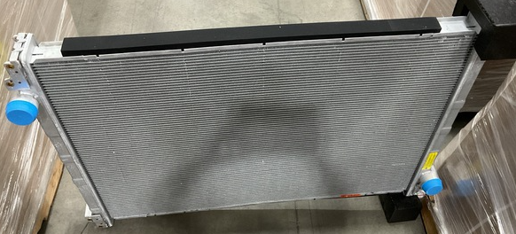 M915A3 M916A3 Heavy Duty Engine Coolant Radiator 68925 | NSN 2930-01-505-7554