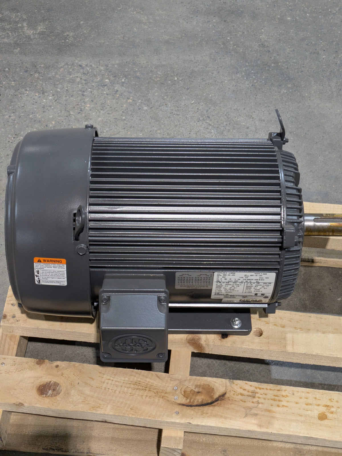 ALL EQUIPMENT CO 1LE21012BB114AA3 Universal Motor - NSN 6105-01-558-5135 - photo 1