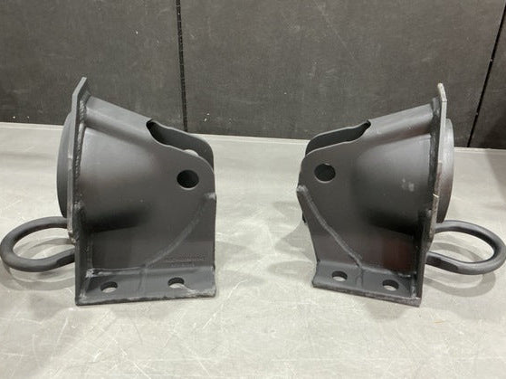 12338191-1 HMMWV Left-Hand Front Spring Seat Bracket – NSN 2590-01-187-7034