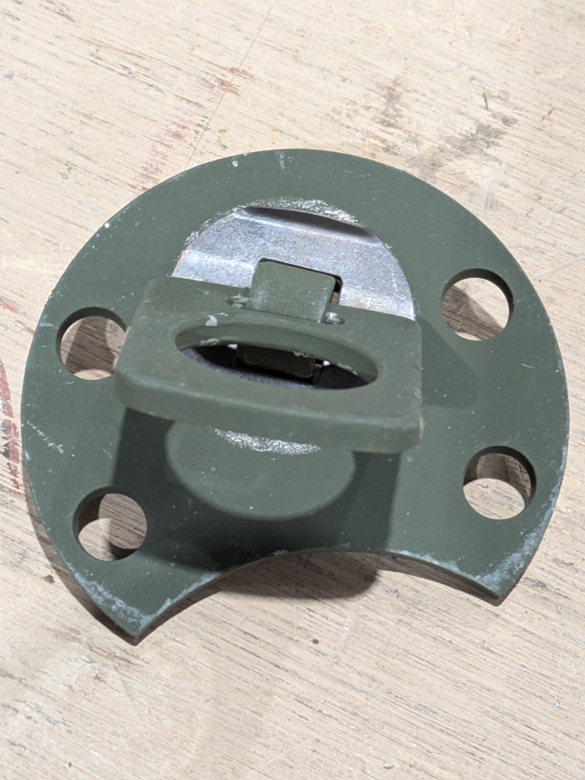 Tie Down Plate, Cargo 10945038 - NSN 2540-00-489-8295 - photo 1