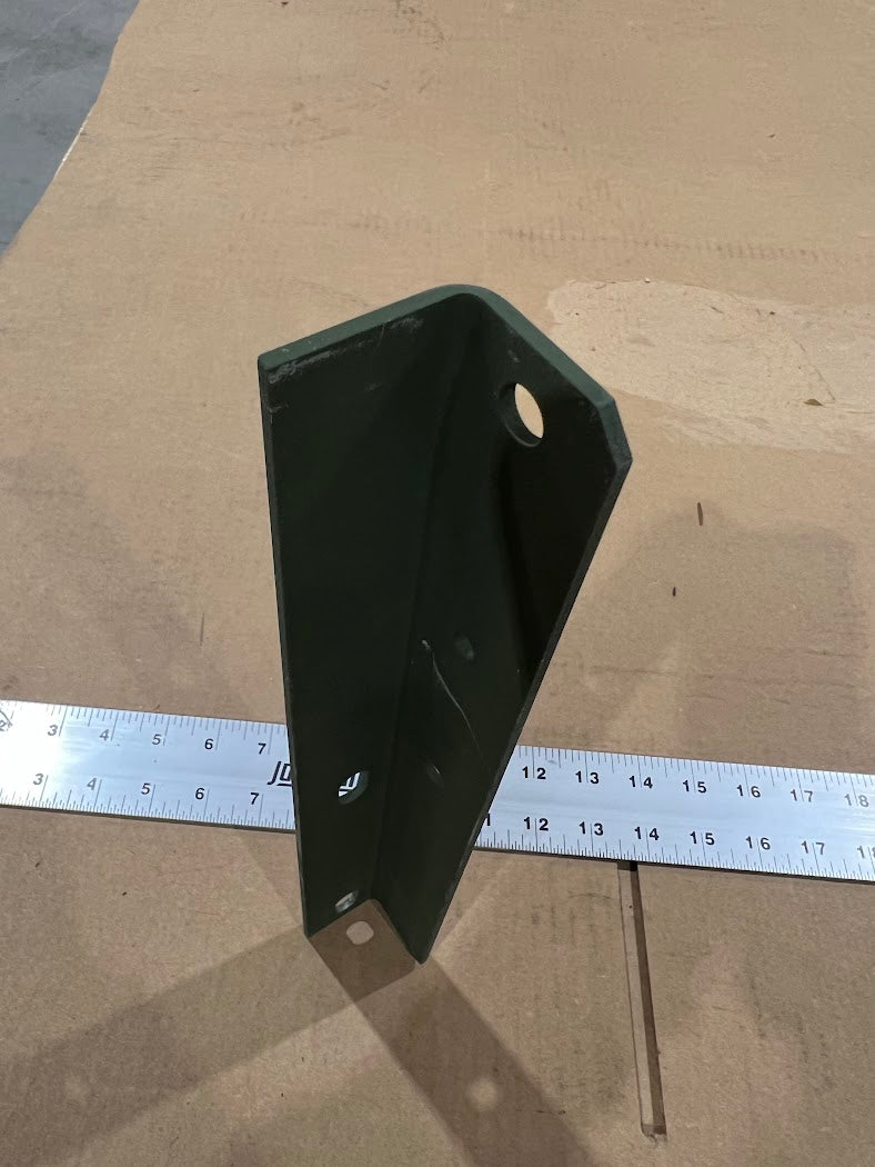 Military PLS M1074 M1076 1941140 Green ANGLE BRACKET NSN 5340-01-355-2731 OEM New — photo 2