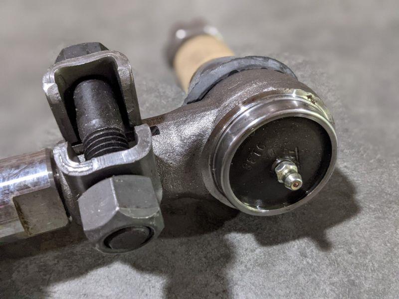 Military 6K VRRT Forklift Steering Cylinder 8040740 – NSN 3040-01-294-3411
