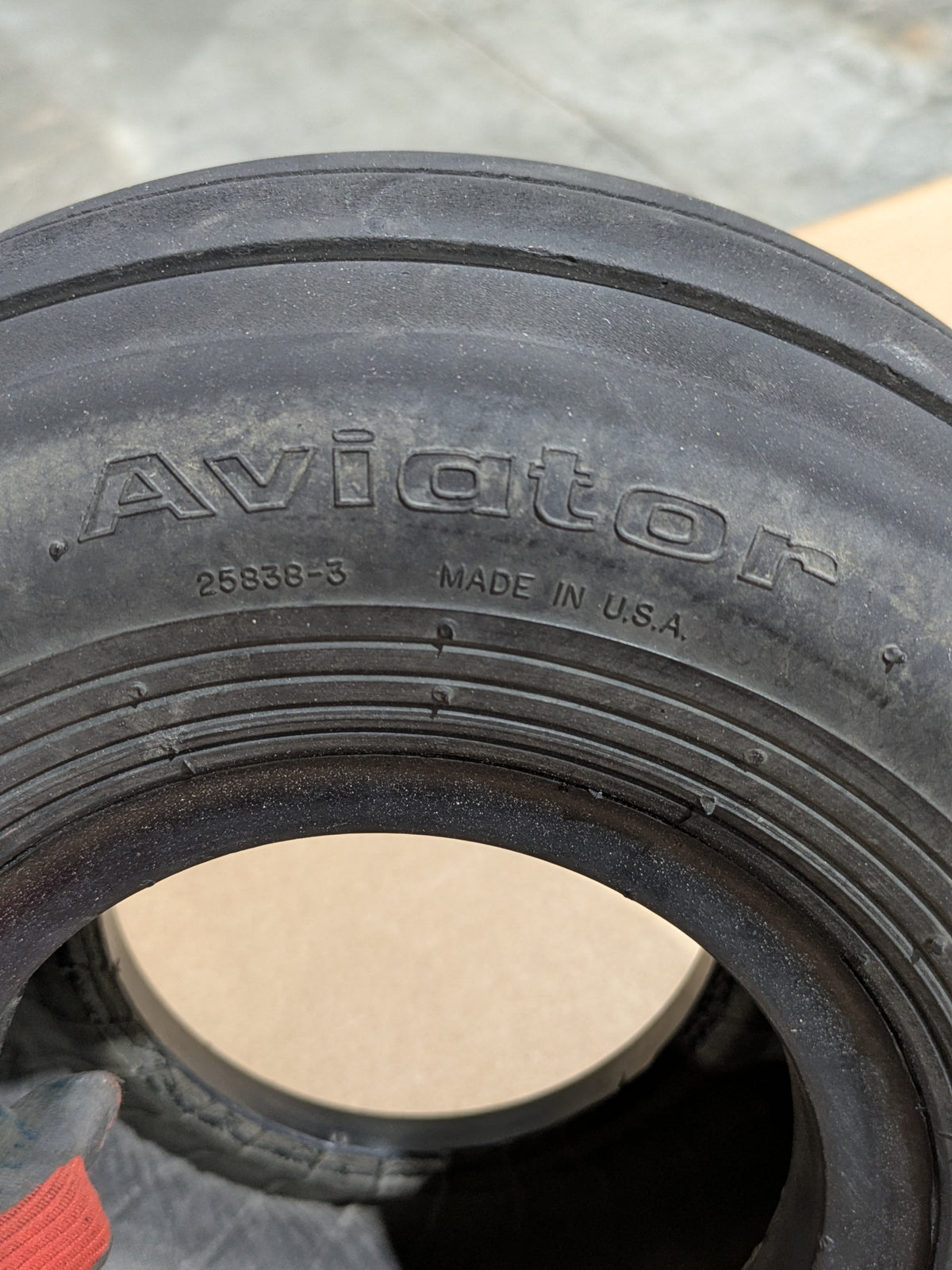Michelin North America 041-501-0 Pneumatic Aircraft Tire - NSN 2620-01-101-5087 - photo 3
