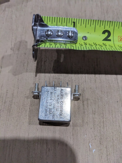 US Army Communications & Electronics SMC596619 Electromagnetic Relay - NSN 5945-00-879-3466 - inventory label