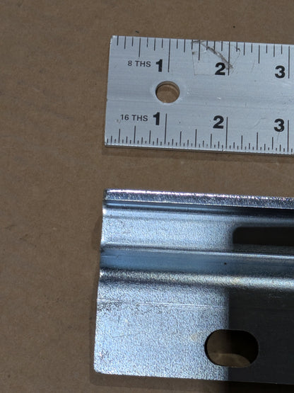 Deere & Company AT208159 Butt Hinge - NSN 5340-01-567-3578 - photo 3