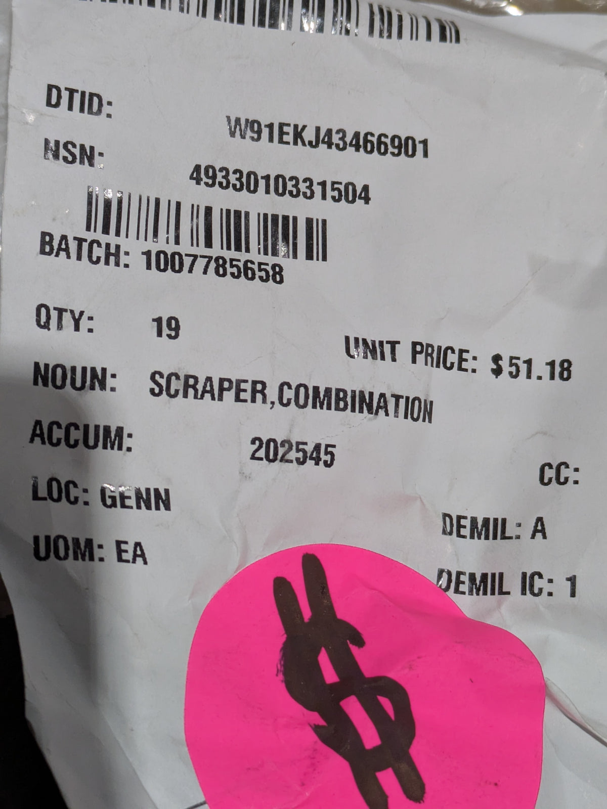 Combat Capabilities Development 11826005 Combination Scraper - NSN 4933-01-033-1504 - inventory label