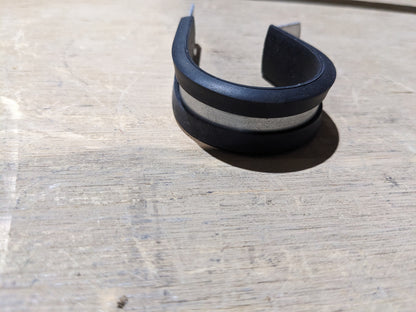Anixter 299275C91 Loop Clamp - NSN 5340-01-513-4559 - photo 3