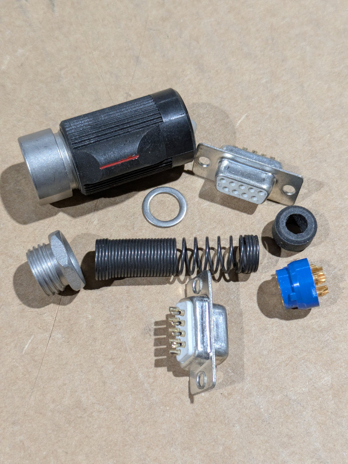 Cooper Interconnect GC3167702-3 Electrical Plug Connector - NSN 5935-01-469-9928 - photo 1