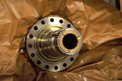 2530-01-587-3478 SPINDLE,WHEEL,DRIVING-NONDRIVING 3869156