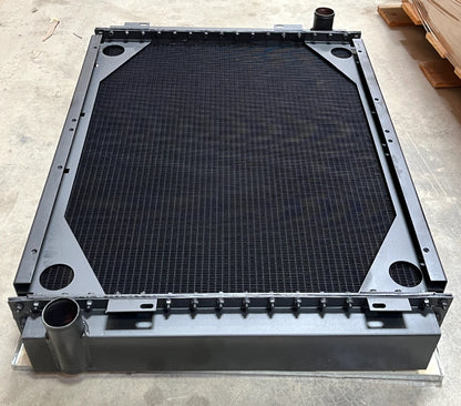 NEW M939 M923 M925 M929 M900 A1 A2 SERIES 5 TON TRUCK RADIATOR 11669165 2930-01-133-2143