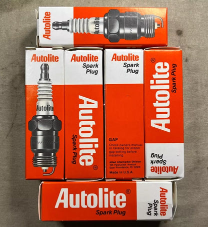 LOT OF 6 AUTOLITE SPARK PLUGS 2384 5611324 WR43L 943624 2920-00-865-6665