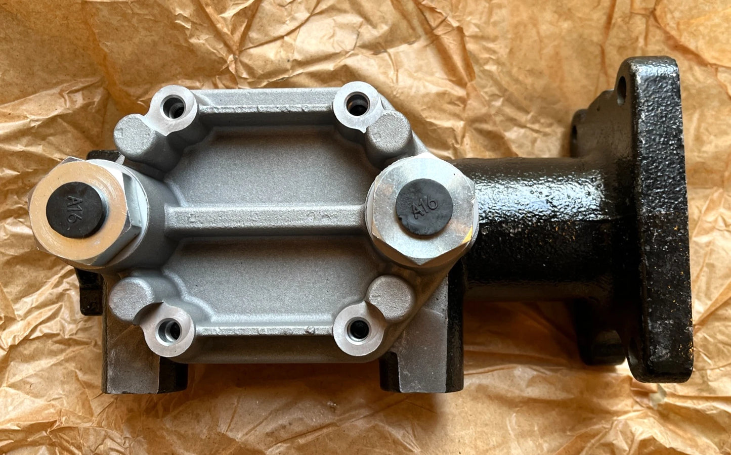 M35A3 2.5 TON TRUCK MASTER HYDRAULIC BRAKE CYLINDER 2233867 / 2530-01-398-4503