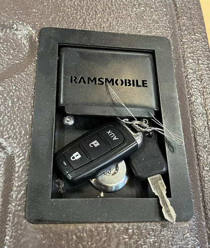MOD MAFIA CUSTOM HUMMER H1 POWER DOORS LOCKING KEYFOB POWER WINDOWS AND CONSOLE