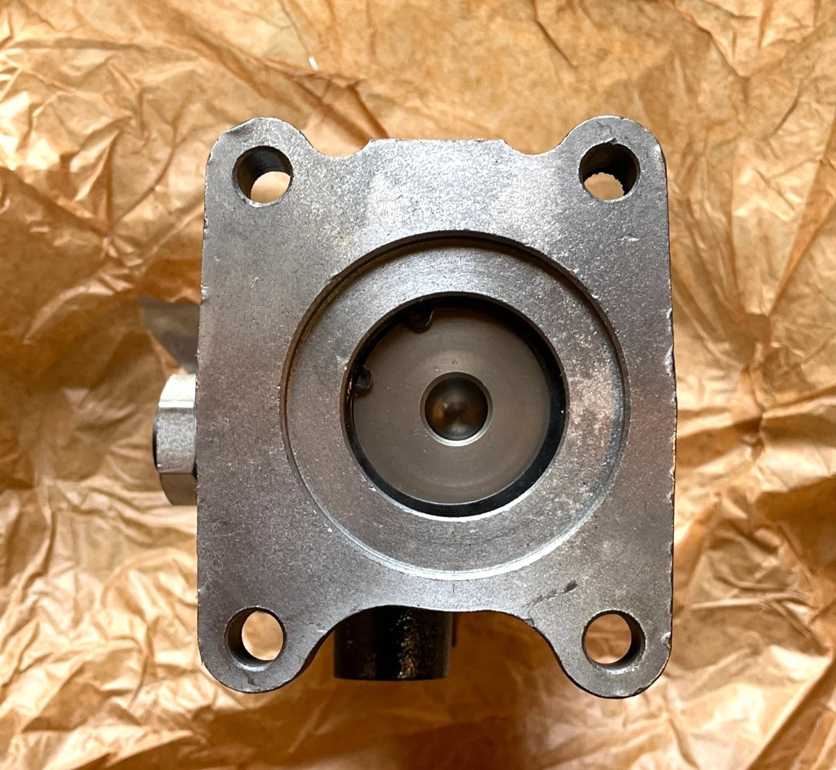 M35A3 2.5 TON TRUCK MASTER HYDRAULIC BRAKE CYLINDER 2233867 / 2530-01-398-4503