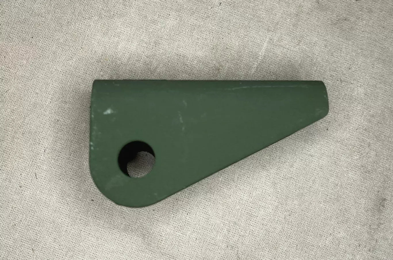 US ARMY RADIO RACK BRACKET 12340134 5588099 2590-01-202-8546