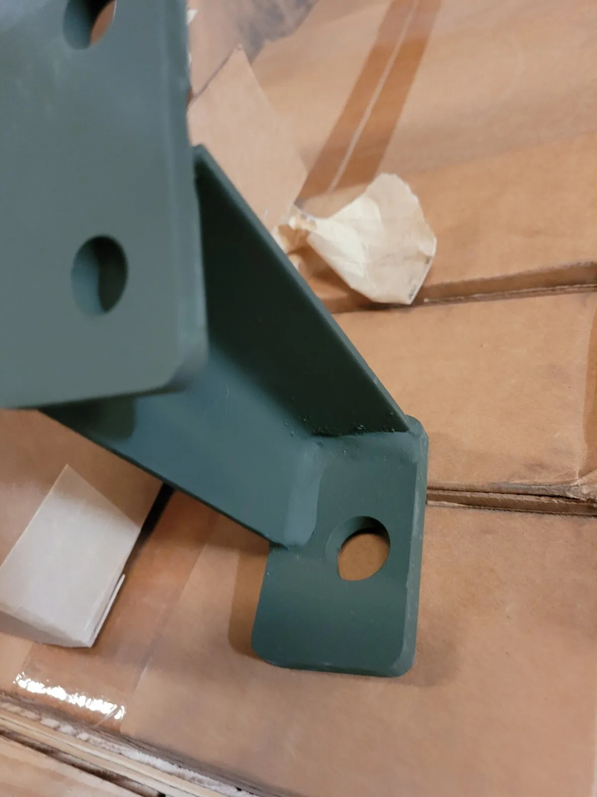 HMMWV 12536915 MULTIPLE ANGLE BRACKET SUPPORT, C-PARTITION UPR RT. AM GENERAL