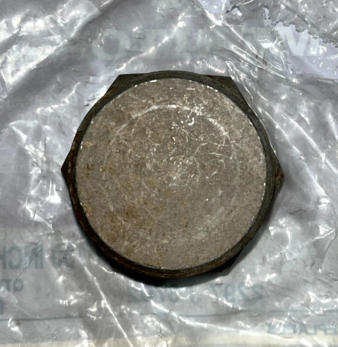 MERITOR THREADED PIPE-PLUG 1.75IN / 2297-J-3702 / 5365-01-383-2409