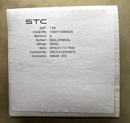 4910-01-117-7943	 MAINTENANCE KIT,VEHICULAR 5705145 105/120MM, M1