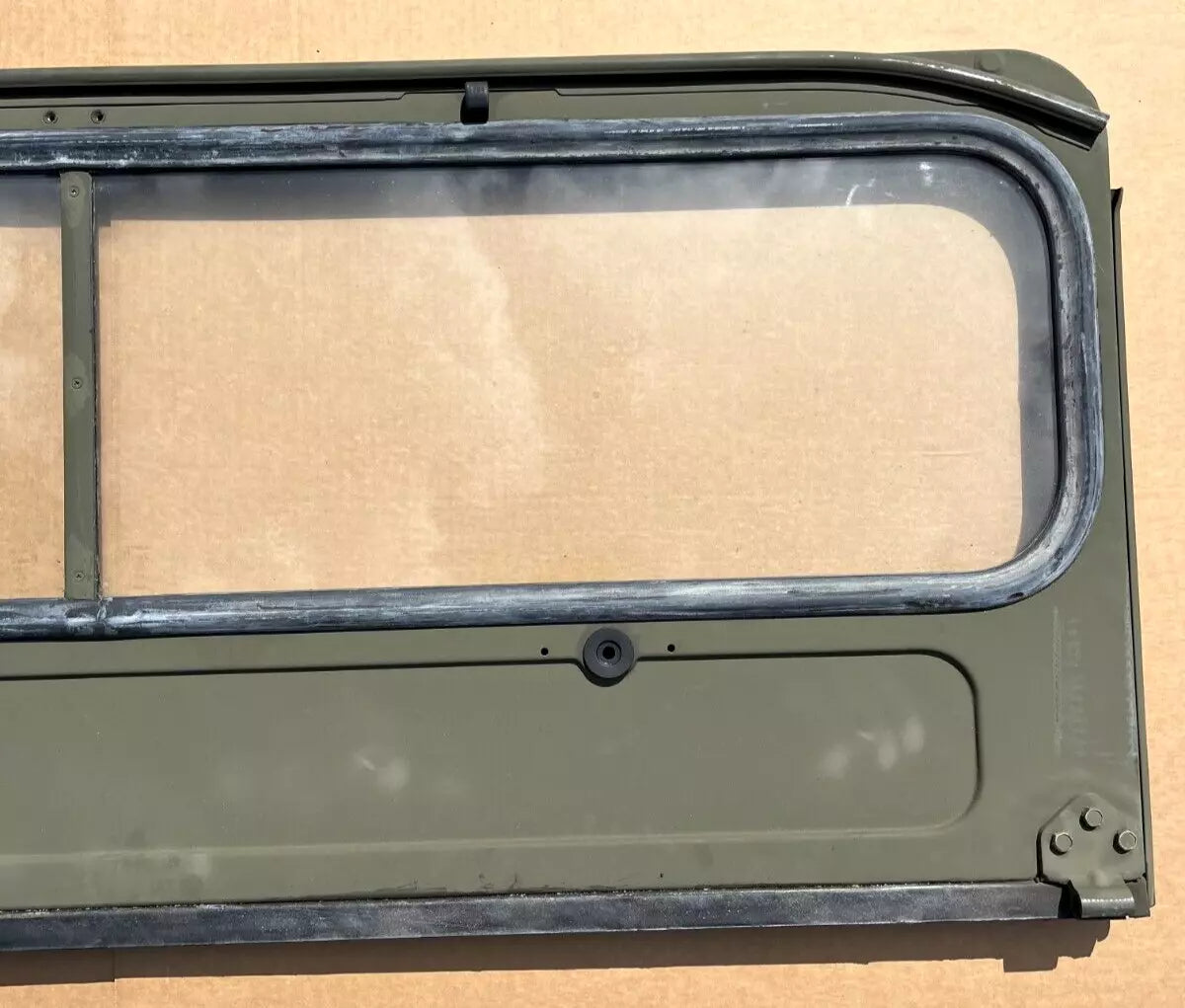 M151 M151A1 JEEP WINDSHIELD COMPLETE ASSEMBLY 10950776 2510-00-858-5597