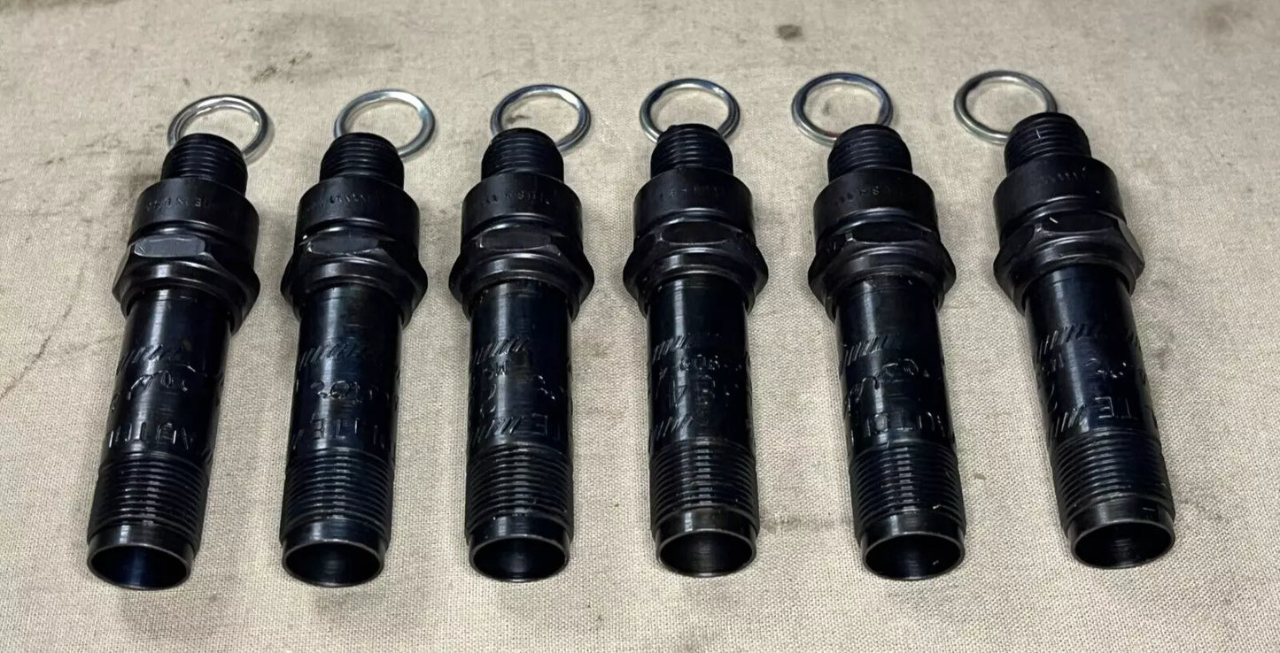 LOT OF 6 AUTOLITE SPARK PLUGS 2384 5611324 WR43L 943624 2920-00-865-6665