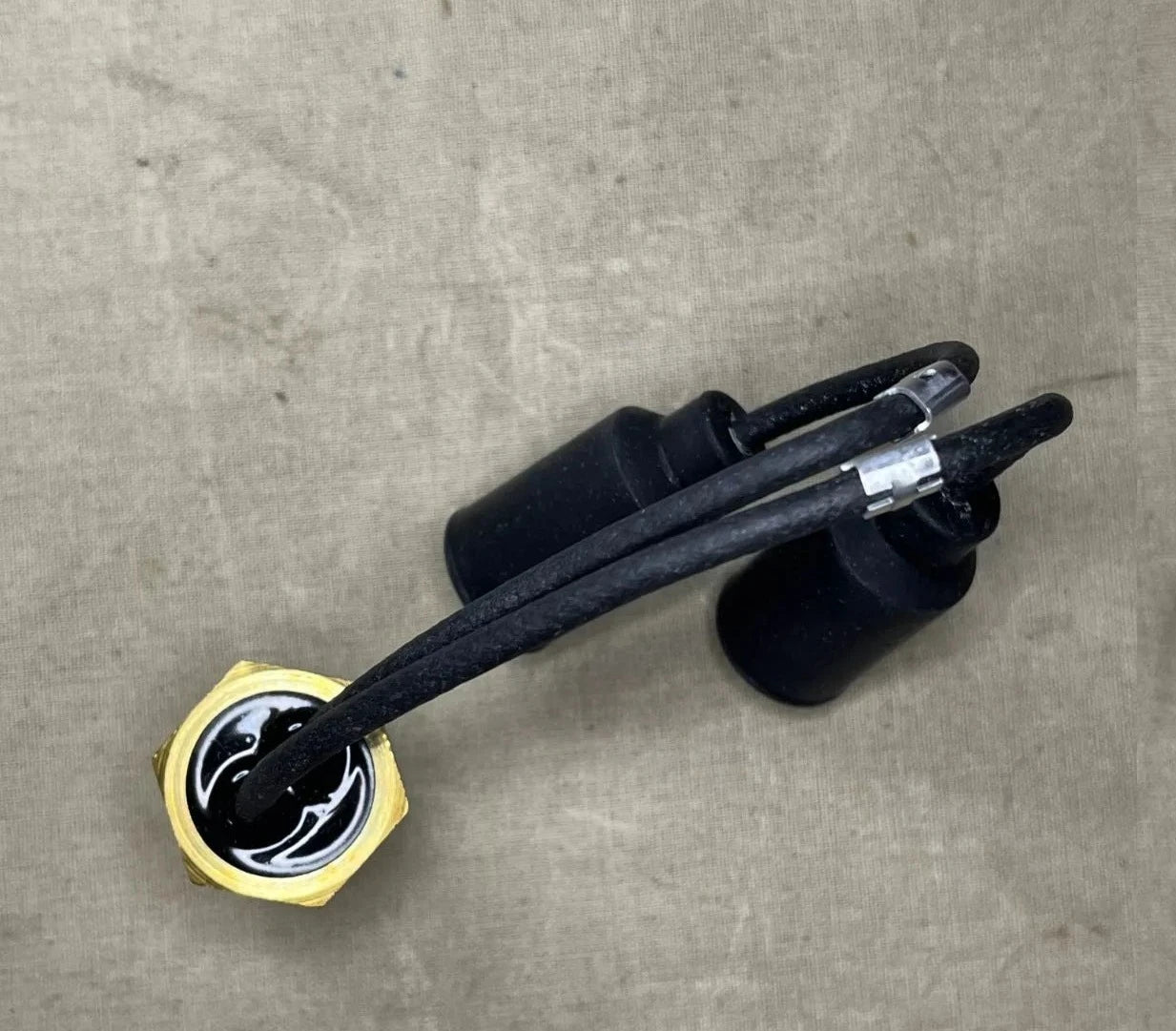 Thermostatic Switch (Engine Fan) For HMMWV, 12338599 5930-01-237-7322