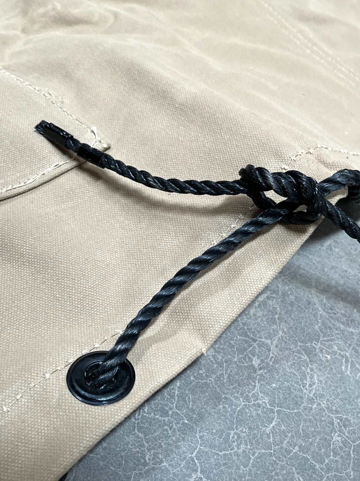 M35A2 2.5 TON TAN CANVAS CAB COVER 12300649 2540-01-155-0104