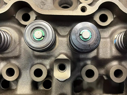 GENERAL MOTORS M1008 M1009 CUCV HMMWV 6.2L DIESEL CYLINDER HEAD 10137567 2815-01-265-7071