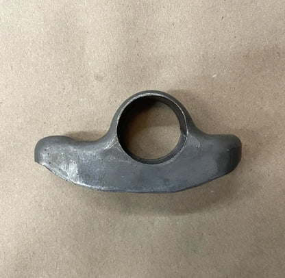 M998 HMMWV CUCV ENGINE POPPET VALVE ROCKER ARM 5740132 / 2815-01-148-9540