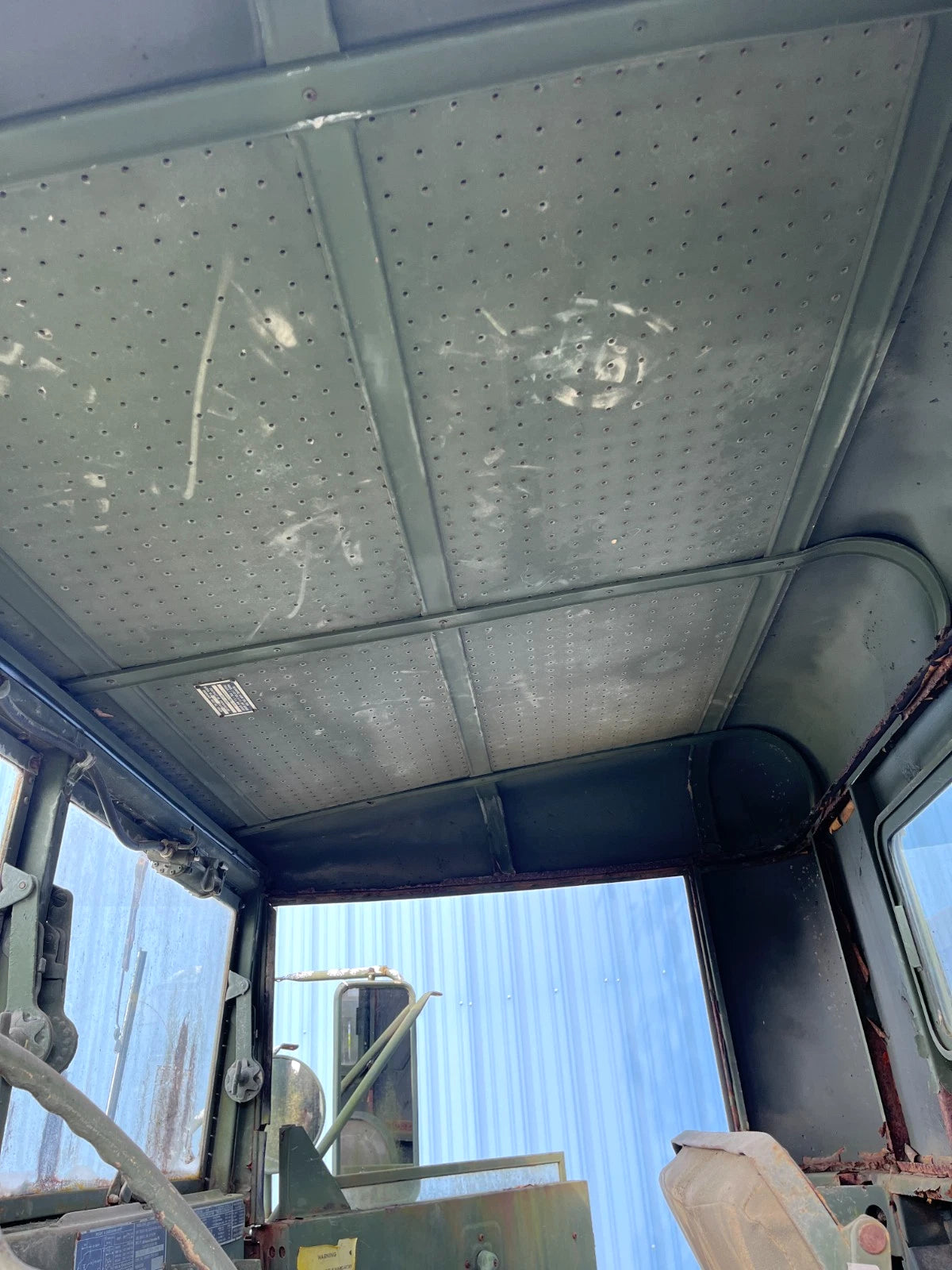 1979 M813 A1 5 TON 6X6 MILITARY CARGO TRUCK WITH 4,113 MILES FOR SALE AS-IS