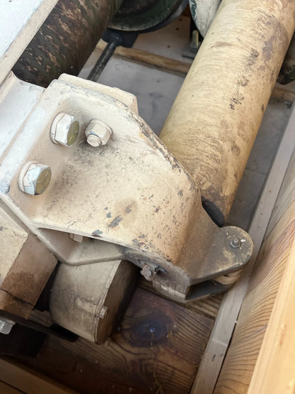 M939 A1 A2 5 TON FRONT WINCH (NO CABLE) 2520-01-082-2644 7412382-1