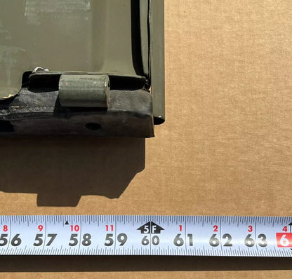 M151 M151A1 JEEP WINDSHIELD COMPLETE ASSEMBLY 10950776 2510-00-858-5597