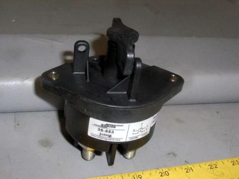 12422807 5930-01-502-3915 Lockable Disconnect Rotary Switch FMTV SWITCH ROTARY LMTV