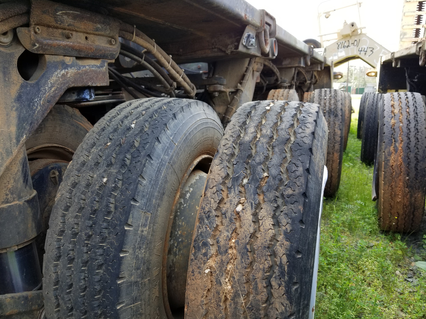 M1000 70 Ton Trailer,  Self Contained Hydraulic System Air Brake  Folding Ramps