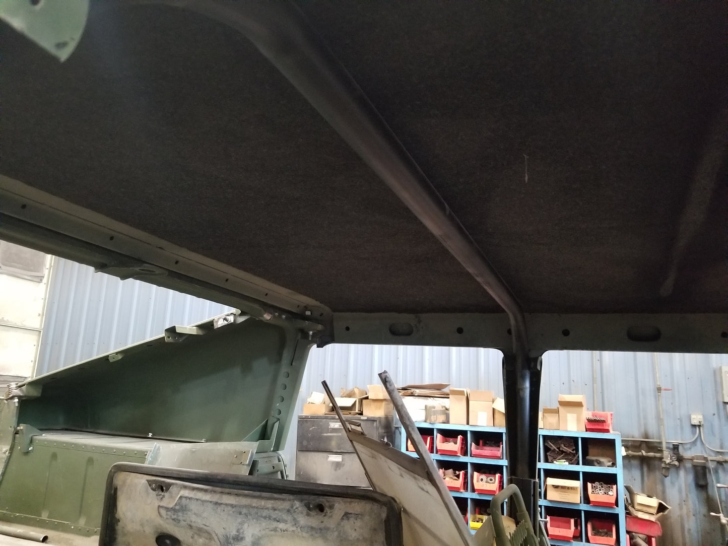 HMMWV Humvee M998 Slant Back Conversion Kit Hard Top Conversion Kit With Hardware