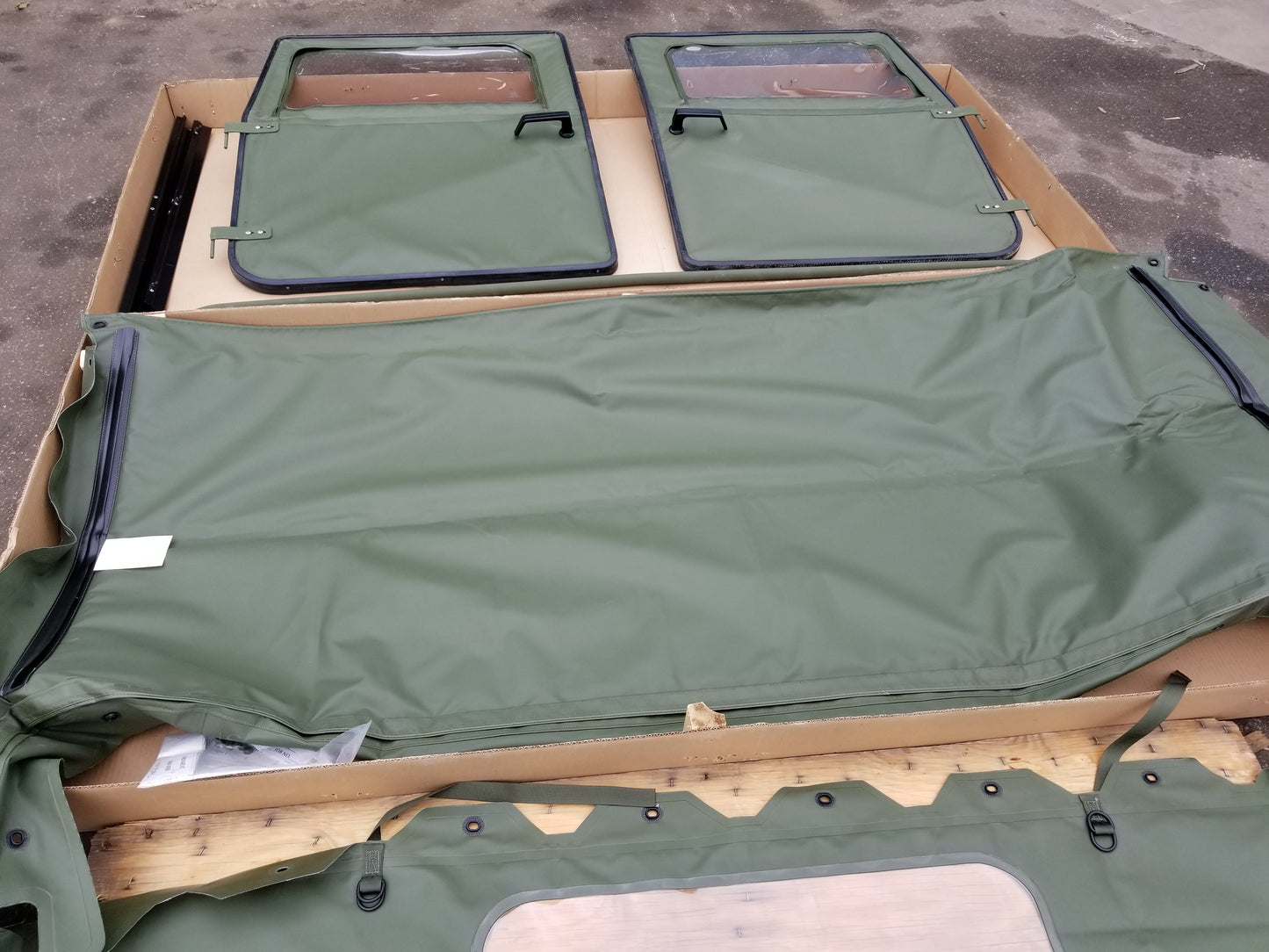 M998 HMMWV Humvee 2 MAN SOFT TOP KIT Green 57K0112 12342452