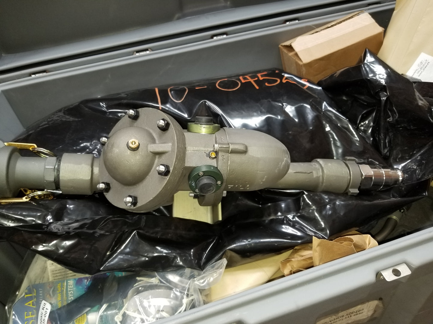 Fuel Pumping Tank and Dispensing  B0116301 4930-01-533-9830