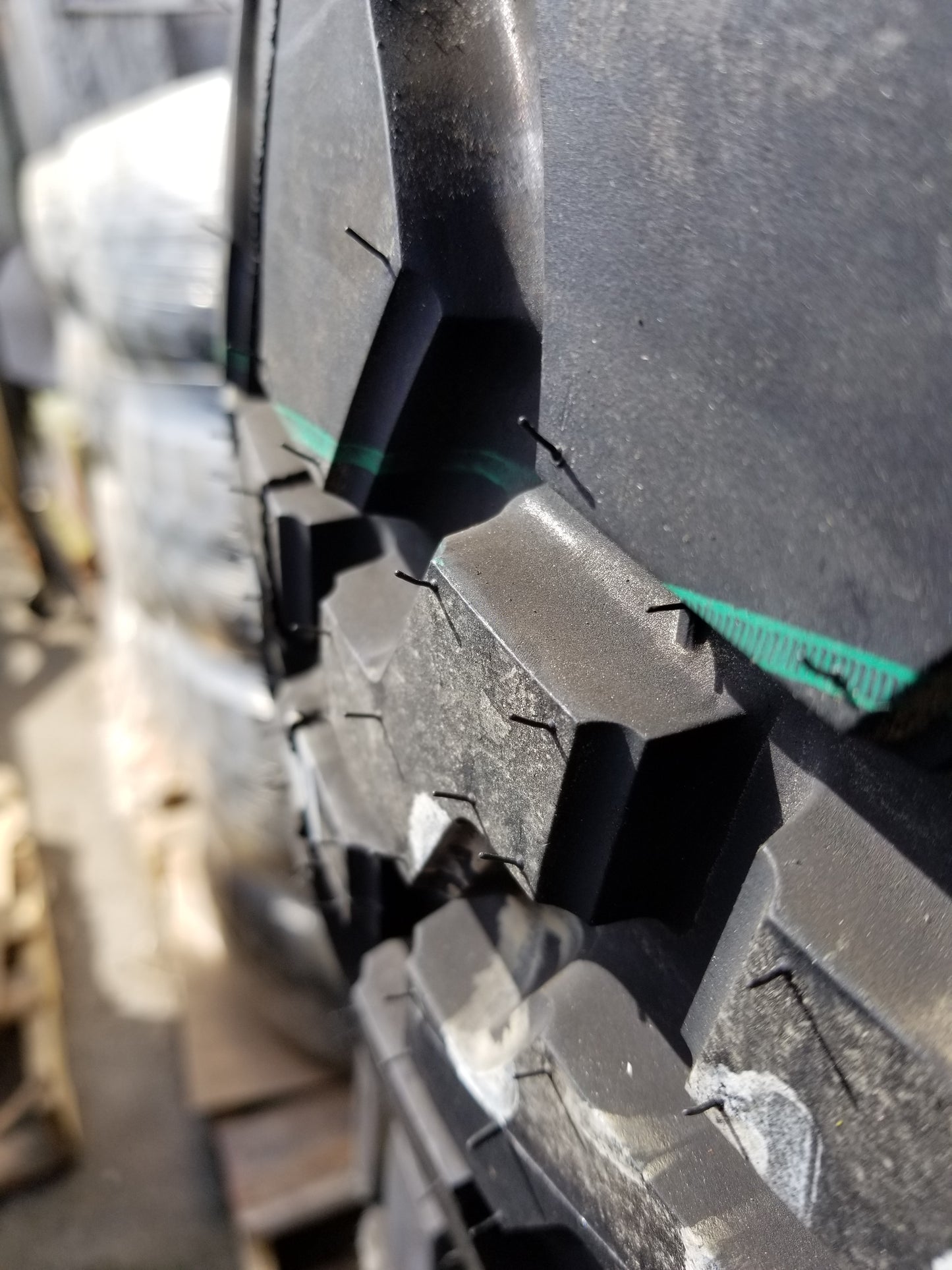 NEW HMMWV Humvee Hummer H1 M998 24 Bolt Tire and Wheel Assembly  37x12.50R16.5LT