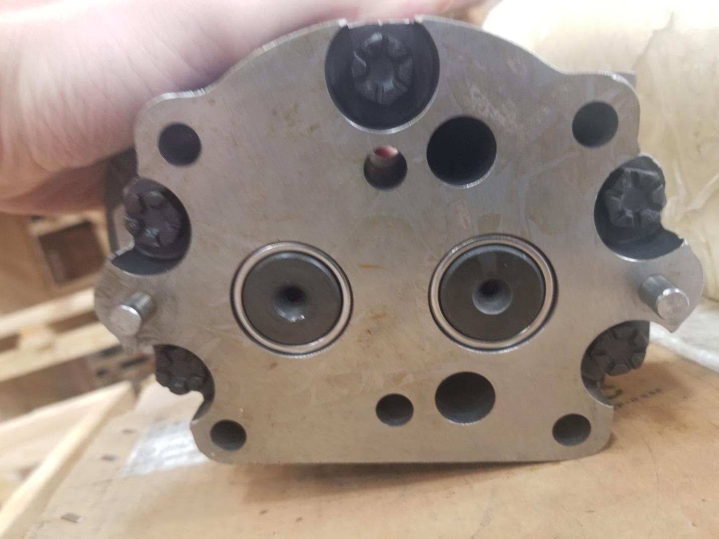 2520-01-094-6562	 PUMP ASSEMBLY,TURBINE DRIVEN 12288069	 DAX12470