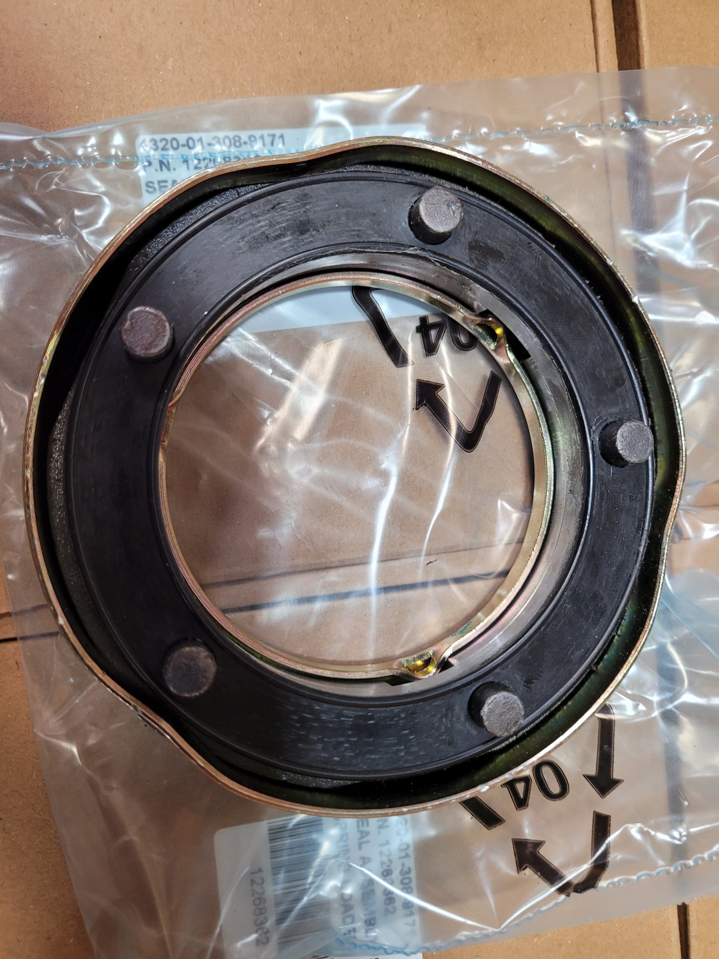 4320-01-308-9171 SEAL ASSEMBLY SHAFT 12268362 M109 APC TANK 132-0699