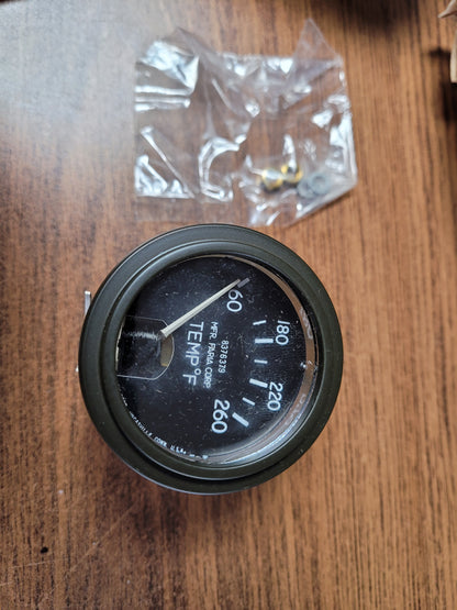 M35 M939 Temperature gauge 60-260 degrees 6685-00-335-9515  MS24543-2 8376379