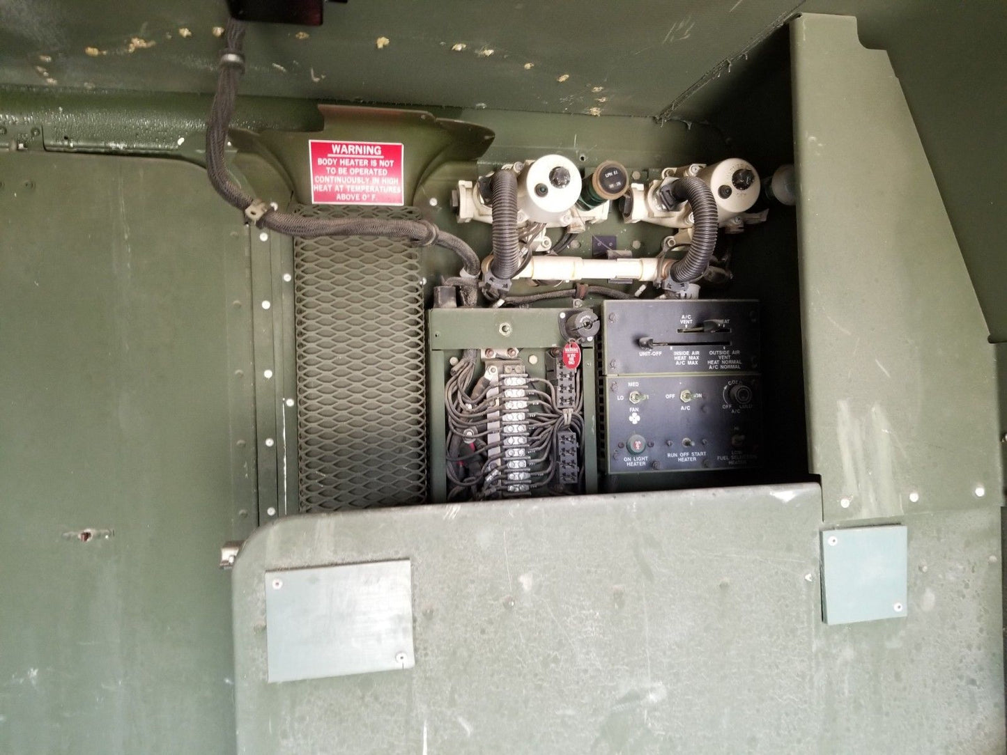 M998 HUMVEE AMBULANCE BODY HMMWV Ambulance Hard Top *RARE*