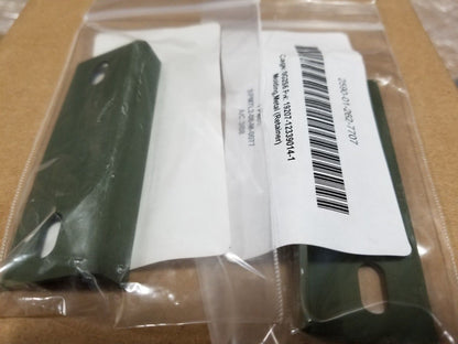 2 M998  RETAINER MOLDING 12339014-1 AM GENERAL 5594076 Humvee 01-262-7707