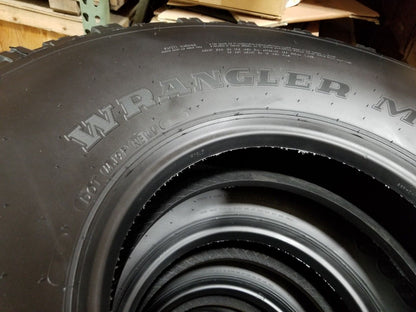 New HUMVEE HMMWV TIRE WITH  GOODYEAR  M998 HUMMER H1 37X12.5X16.5 RADIAL