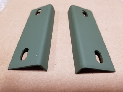 2 M998  RETAINER MOLDING 12339014-1 AM GENERAL 5594076 Humvee 01-262-7707