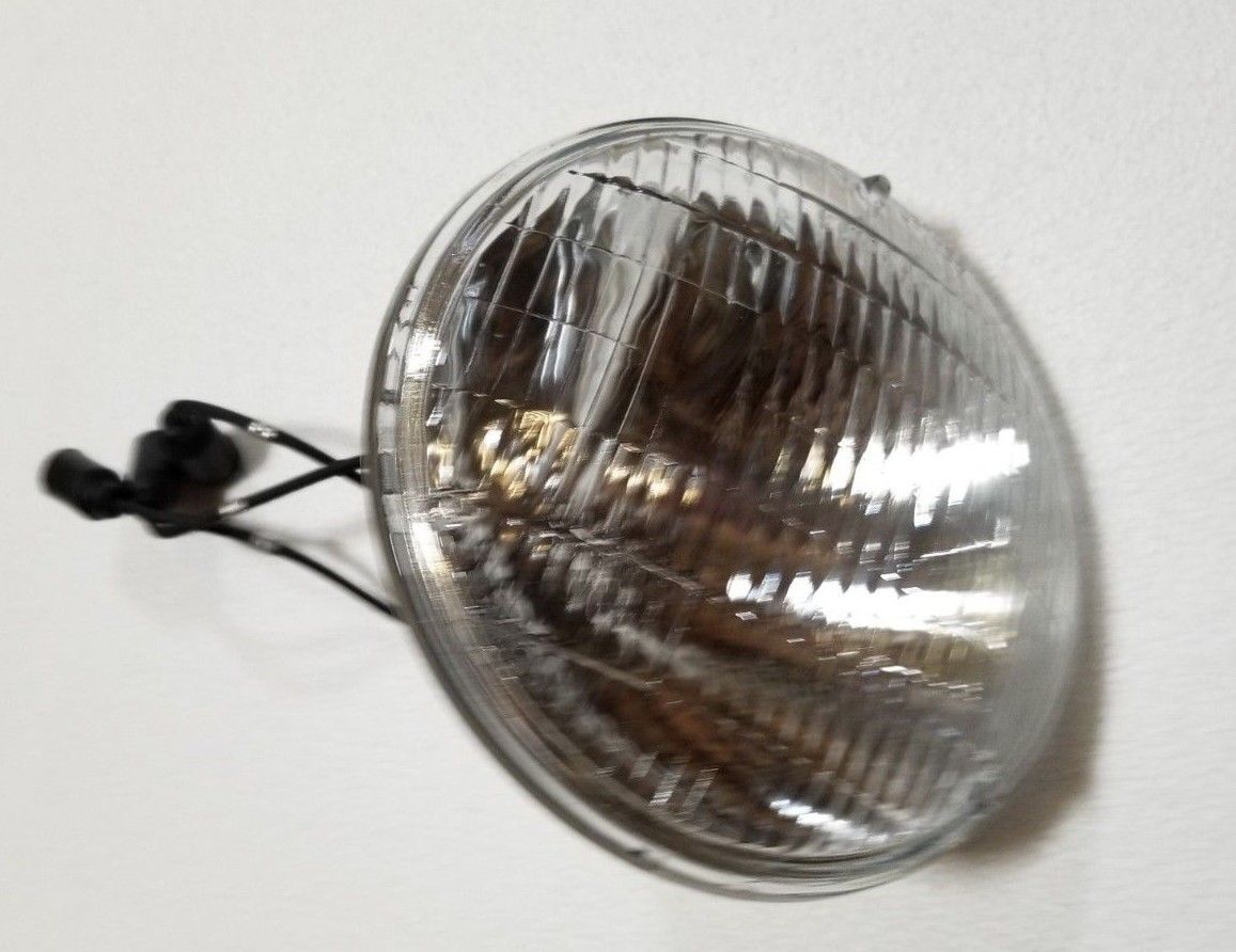 M939 M809 HMMWV M35A2 M715 M151 HEADLIGHT 24 VOLT 8741491  Military Truck