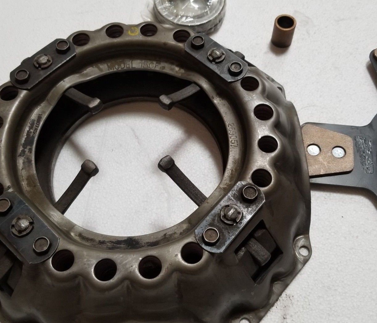 2.5 TON M35A2 CLUTCH KIT SET MULTI FUEL COMPLETE NEW 11601174 M35