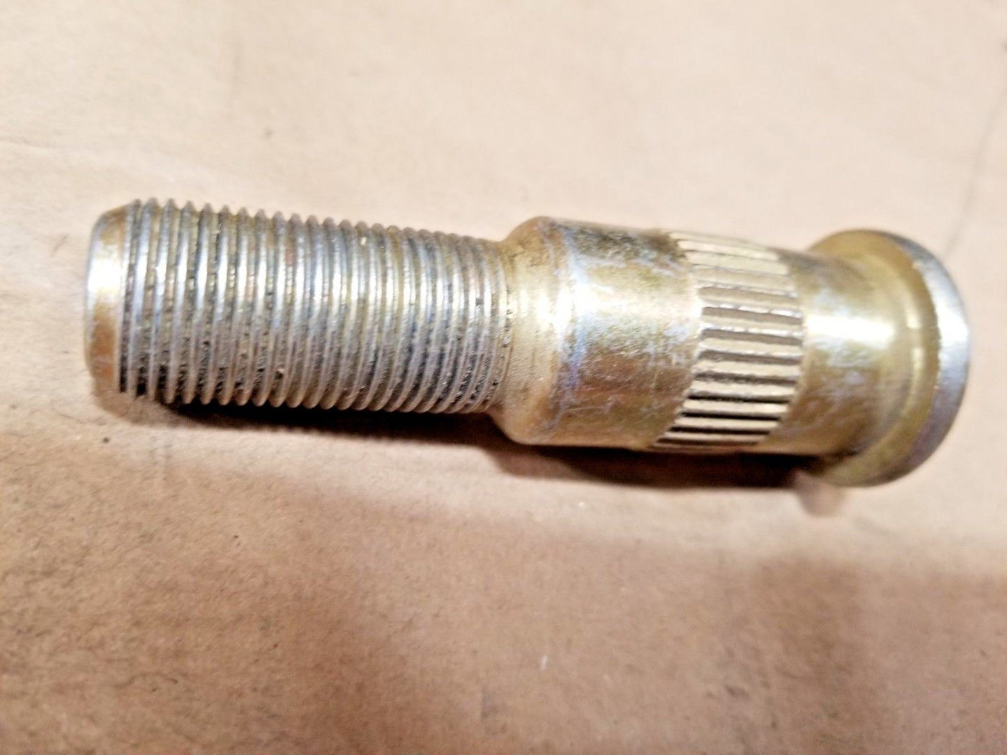 M939 RIGHT HAND WHEEL STUD M923 M925 M939A2  5 TON MILITARY TRUCK 20-X-1618Z