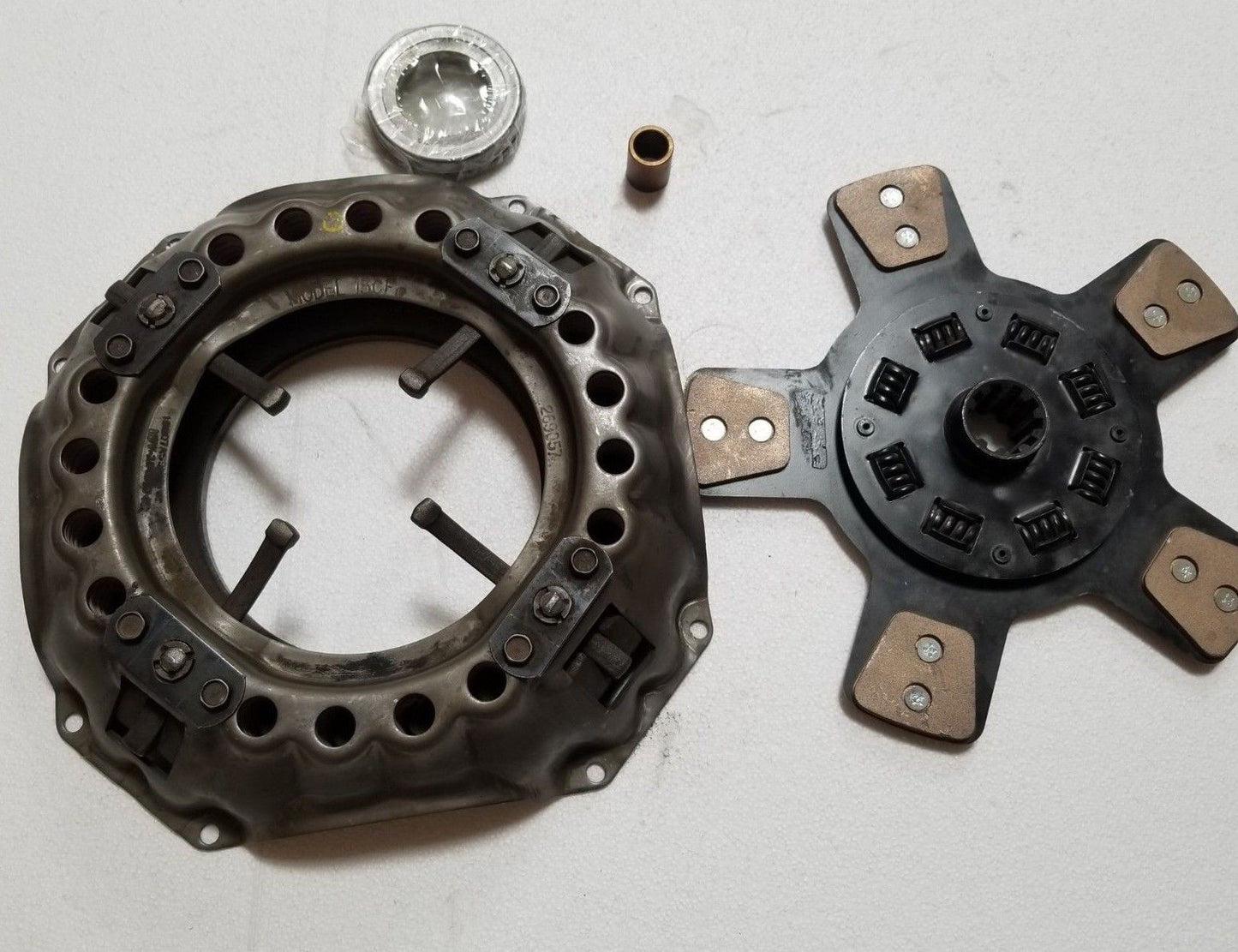 2.5 TON M35A2 CLUTCH KIT SET MULTI FUEL COMPLETE NEW 11601174 M35